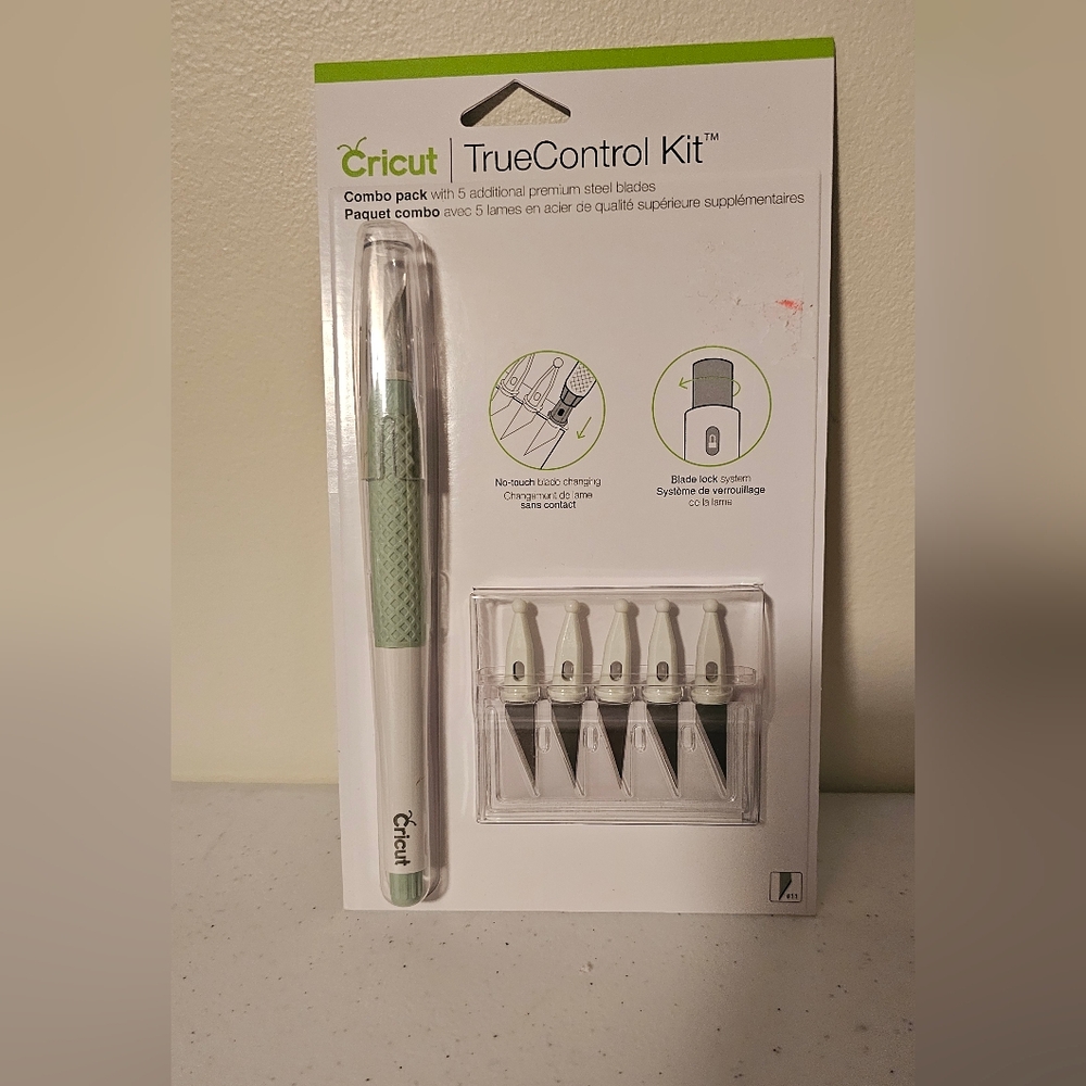 Cricut TrueControl Knife with Mint Handle